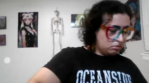 Snapshot of sassypandaxxx chatting on 07/29/26, 12:42 koolkat online show from 07/29/26, 12:42