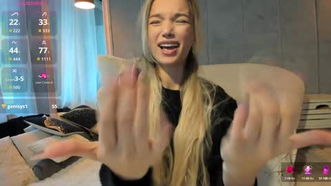 sassyt33n online show from 09/25/25, 08:40