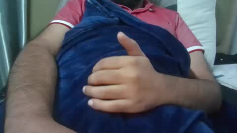 Snapshot of sasuke19922 chatting on 11/04/25, 05:34 sasuke19922 online show from 11/04/25, 05:34