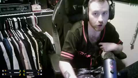 Snapshot of satanicpanic123 chatting on 03/20/26, 04:50 satanicpanic123 online show from 03/20/26, 04:50