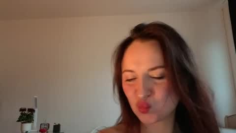 Snapshot of satin_sin chatting on 05/20/26, 06:14 Lori online show from 05/20/26, 06:14