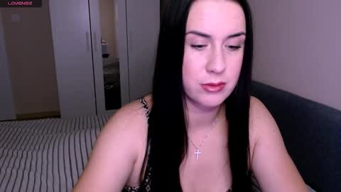 satisfaction__ online show from 12/21/25, 12:45