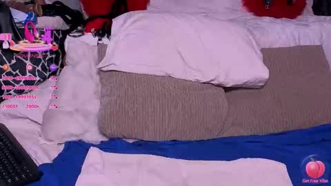 Elena online show from 04/18/26, 02:10