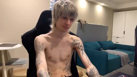 Satoshi online show from 04/12/26, 08:47