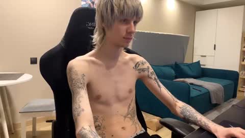 Satoshi online show from 04/16/26, 08:20