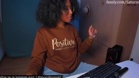 saturno_vibes online show from 11/21/25, 09:52