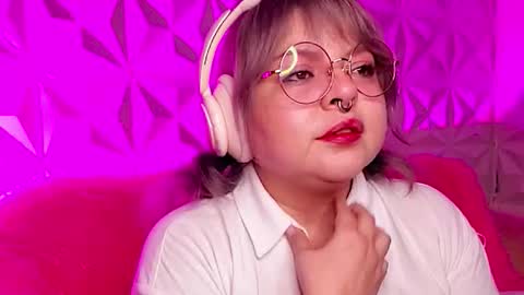 Gina George online show from 10/30/25, 12:23