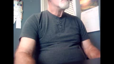 satyr64 online show from 09/17/25, 02:19