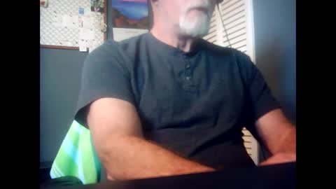satyr64 online show from 10/08/25, 08:17