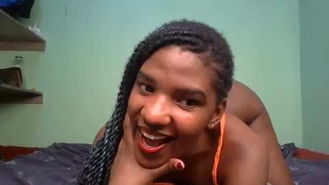 Snapshot of sauce_pety chatting on 06/12/26, 05:06 pety online show from 06/12/26, 05:06