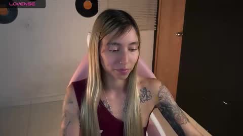 Snapshot of saucy_jenn1 chatting on 06/05/26, 03:24 I AM JENN online show from 06/05/26, 03:24