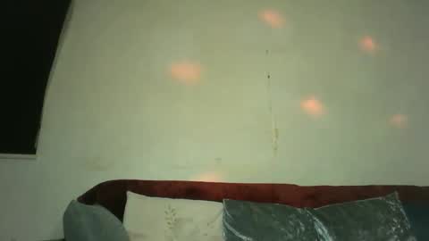 Shaniiice online show from 10/11/25, 10:08