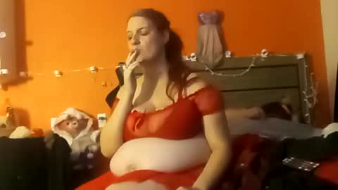 SnowBunny online show from 11/23/25, 11:15
