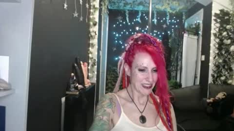 SaucySky online show from 11/07/25, 08:09