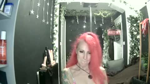SaucySky online show from 07/22/26, 09:06