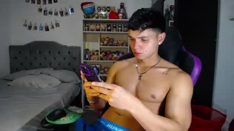 Snapshot of saulomiralles chatting on 06/19/26, 11:08 Saulo online show from 06/19/26, 11:08