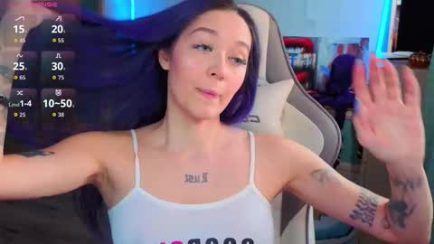 Ariel online show from 12/01/25, 03:44