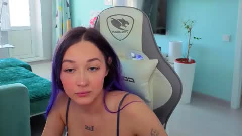 Ariel online show from 03/24/26, 03:22