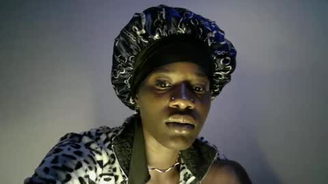 Snapshot of savagetongu3e chatting on 03/16/26, 02:06 savagetonguee online show from 03/16/26, 02:06