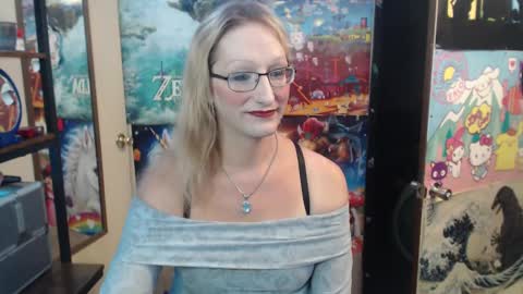Savanah online show from 09/15/25, 01:49