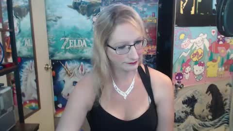 Savanah online show from 09/22/25, 05:48