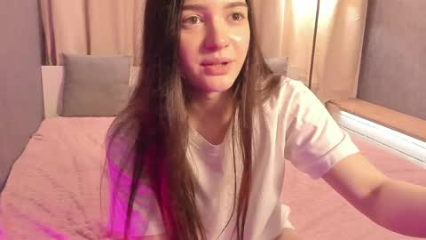 savannah_h online show from 05/04/26, 08:27