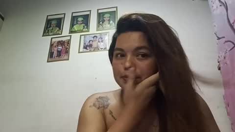 Snapshot of savannahot833323 chatting on 07/12/26, 01:18 Y online show from 07/12/26, 01:18