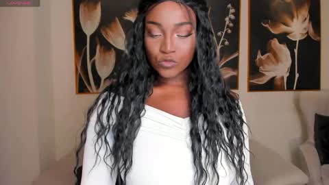 Snapshot of savannahstorm_ chatting on 05/11/26, 08:50 S a v a n n a h online show from 05/11/26, 08:50