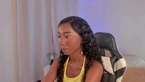 Savannahwildee online show from 01/10/25, 11:11