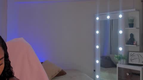 Savannahwildee online show from 01/11/25, 11:12