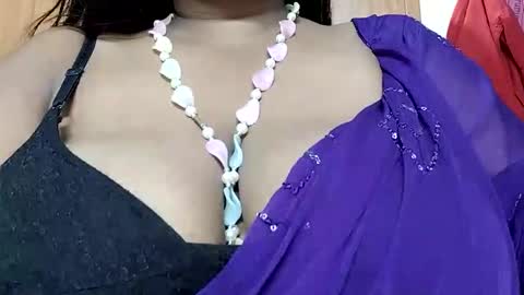 Snapshot of savita0969 chatting on 10/14/25, 11:49 Anjali online show from 10/14/25, 11:49