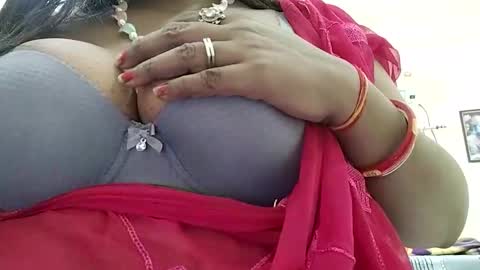 Snapshot of savita0969 chatting on 11/06/25, 01:17 Anjali online show from 11/06/25, 01:17