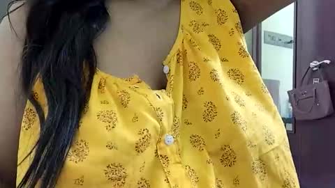 Anjali online show from 04/06/26, 11:49