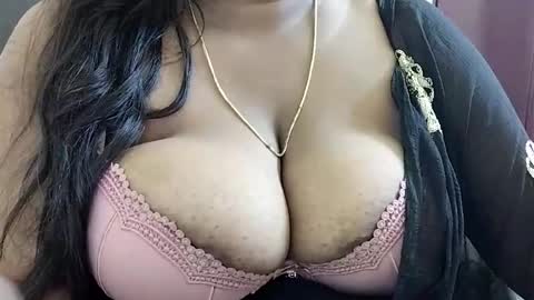 Snapshot of savita0969 chatting on 07/19/26, 12:58 Anjali online show from 07/19/26, 12:58