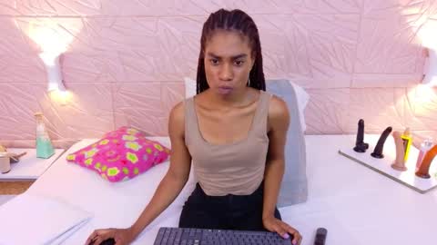 savory_pussy18 online show from 10/11/25, 01:20