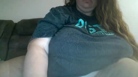 Snapshot of savrenee1 chatting on 10/29/25, 07:48 Lexi online show from 10/29/25, 07:48