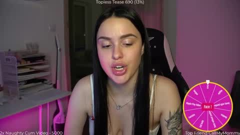 Naomi online show from 03/25/26, 05:30