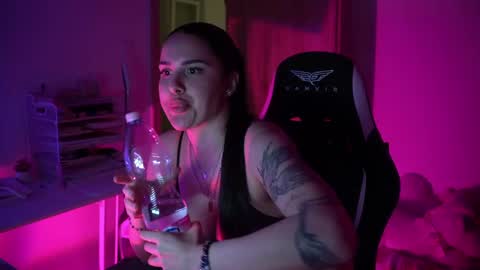 Naomi online show from 04/27/26, 07:01