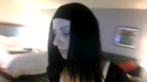 Snapshot of savvysavage6973 chatting on 03/15/26, 07:25 SavvySavage online show from 03/15/26, 07:25