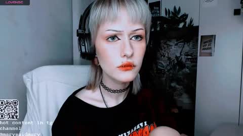 Snapshot of say_mary chatting on 09/27/25, 12:48 pronoun she. name Mary. age 21. online show from 09/27/25, 12:48
