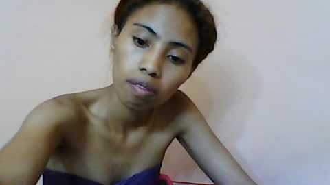 Snapshot of sayaah01 chatting on 06/13/26, 06:50 sayaah01 online show from 06/13/26, 06:50