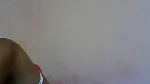 Snapshot of sayaah01 chatting on 06/14/26, 05:59 sayaah01 online show from 06/14/26, 05:59