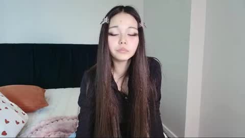 Snapshot of sayanimo chatting on 05/10/26, 01:22 Saya online show from 05/10/26, 01:22
