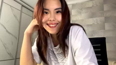 Snapshot of sayjess chatting on 06/09/26, 05:24 Jessie online show from 06/09/26, 05:24