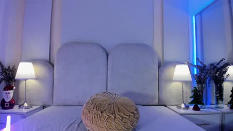 Say Lilith   Monday to Saturday 700am to 140pm Colombian time  online show from 12/26/24, 12:27