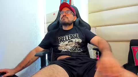 sebastian   muscleman  daddy   the better  latin  lover   online show from 12/01/25, 03:50