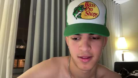 sbouchikh03 online show from 01/18/26, 01:09