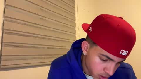 sbouchikh03 online show from 02/11/26, 06:29