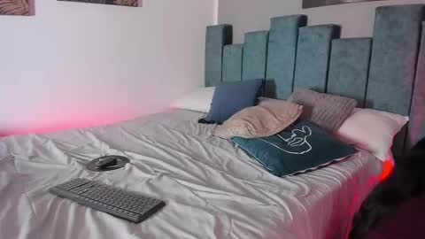 Scarleth online show from 10/12/25, 08:02