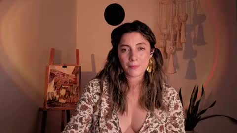 Venus online show from 11/18/25, 04:22